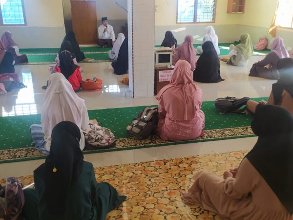 Pesantern Kilat Ramadhan 1443 Hijriah (Hari-1) Pesantern Kilat Ramadhan 1443 Hijriah (Hari-1)