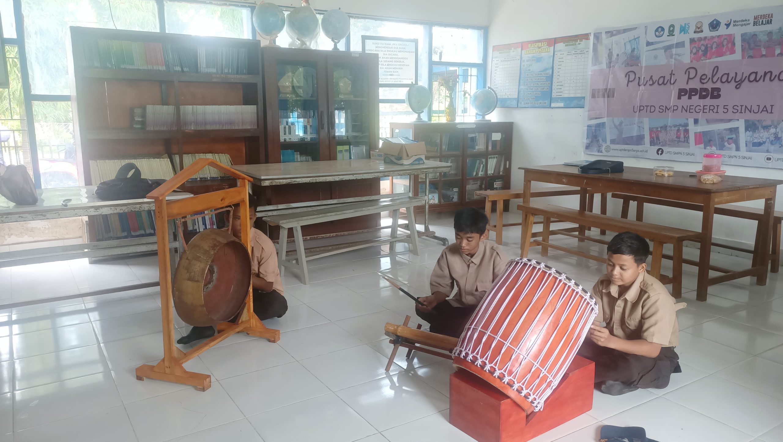 Gelorakan Semangat Hardiknas, Siswa UPTD SMPN 5 Sinjai Intensifkan Persiapan Lomba Gelorakan Semangat Hardiknas, Siswa UPTD SMPN 5 Sinjai Intensifkan Persiapan Lomba