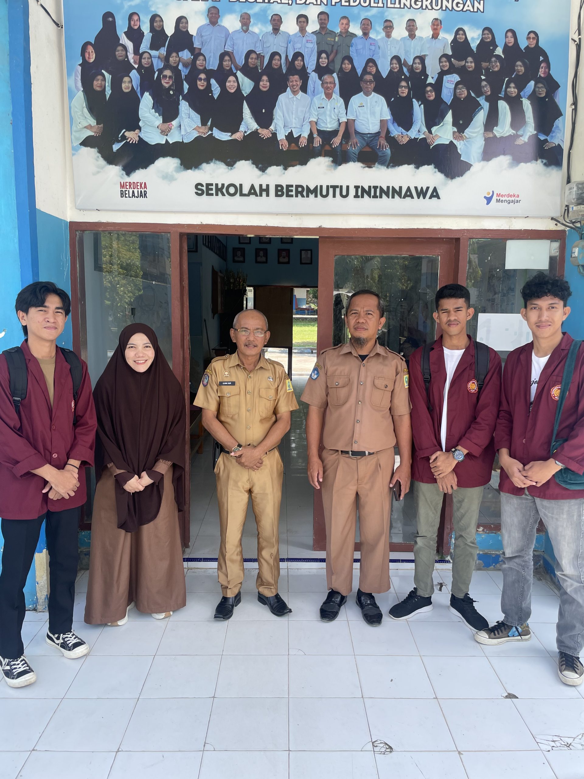 Mahasiswa Universitas Muhammadiyah Sinjai (UMSI) Teliti Potensi UPTD SMPN 5 Sinjai sebagai Kandidat Sekolah Rujukan Google Mahasiswa Universitas Muhammadiyah Sinjai (UMSI) Teliti Potensi UPTD SMPN 5 Sinjai sebagai Kandidat Sekolah Rujukan Google