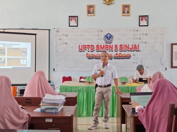 Sinergi Membangun Sekolah: Observasi Dinas Pendidikan Perkuat Kepemimpinan UPTD SMPN 5 Sinjai